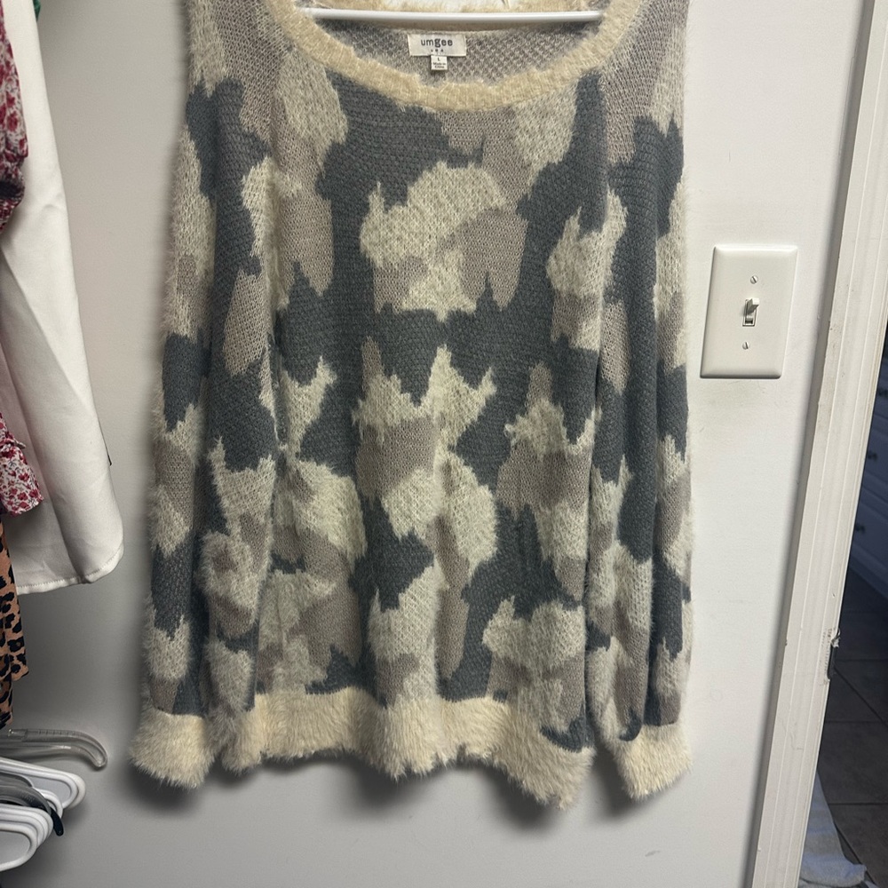 Umgee Earthy Camouflage Crew Neck Sweater